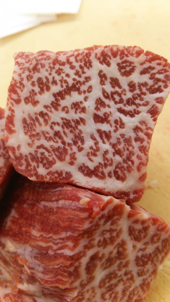 特選霜降馬刺し